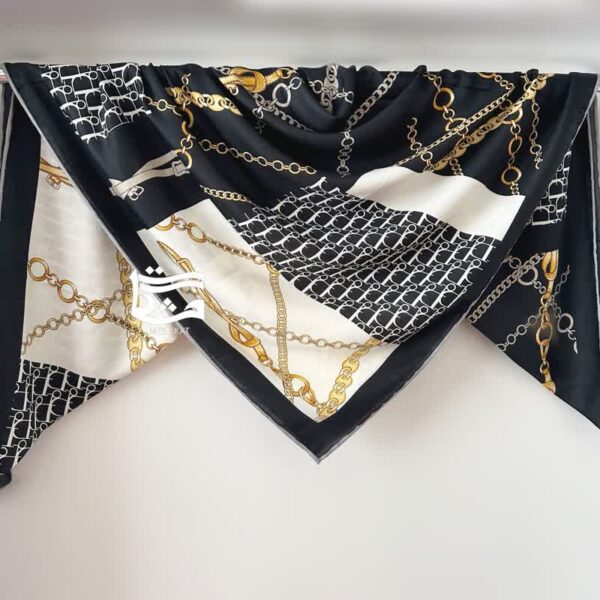 Dior chain scarf 8